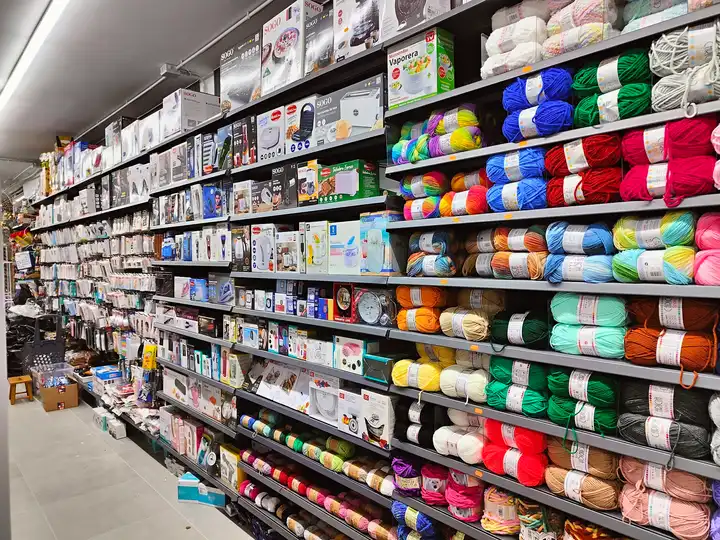 Intérieur et produits maison de Basar Ideal, photo 13