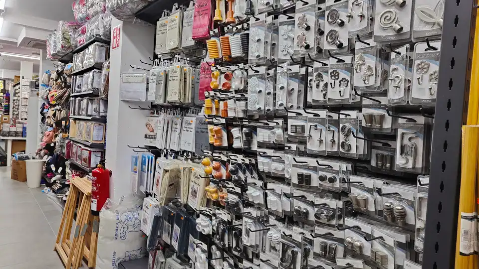 Cosmètica i complements a Basar Ideal